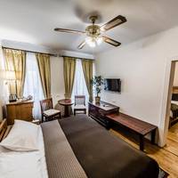 Quadruple Room with River View