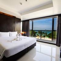 Corner Suite with Sea View