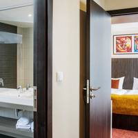 Deluxe Apartment with Water and Sauna World Access