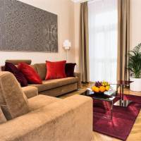 One-Bedroom Apartment with Balcony