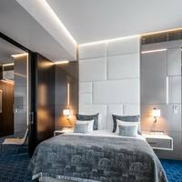 King David Suite with Lounge and Spa Access