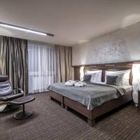 Deluxe Quadruple Room with Free Access to Wellness and Fitness 
