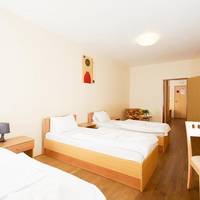 Economy Triple Room
