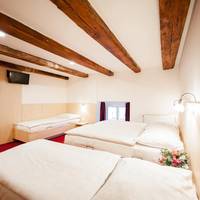Economy Quadruple Room