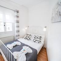 Studio (2 Adults)