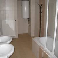 Twin Room with Shared Bathroom