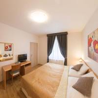 One-Bedroom Apartment (2 Adults)