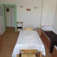 Economy Triple Room with Shared Bathroom