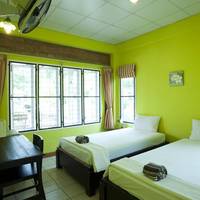 Standard Double or Twin Room with Fan and Shared Bathroom