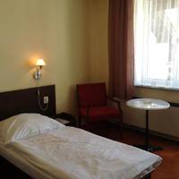 Double or Twin Room with Bathroom