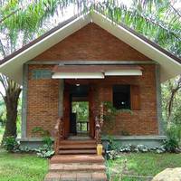 Villa with Garden View