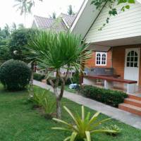 One-Bedroom Bungalow (4 Adults)