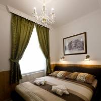 Luxury Two-Bedroom Apartment
