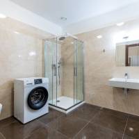 Superior One-Bedroom Apartment