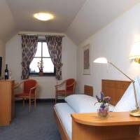 Economy Single Room