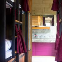 Bunk Bed in Mixed Dormitory Room