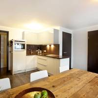 Two-Bedroom Apartment - Ground Floor (6 Adults)