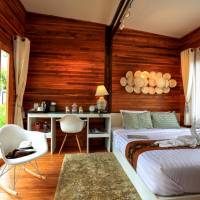 Deluxe Double Room with Garden View