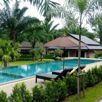 Deluxe Bungalow with Bathtub