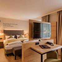 Junior Suite with Mountain View