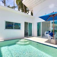 Family Room with Side Sea View