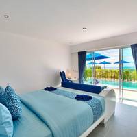 Bungalow with Sea View