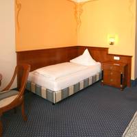 Large Single Room