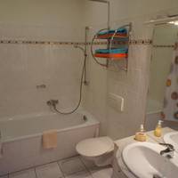 Twin Room with Bath
