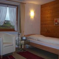 Single Room with Balcony with Mountain View