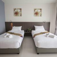 Standard Twin Room with Sea View