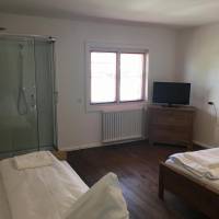 Triple Room with Shower