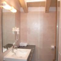 Superior One-Bedroom Apartment