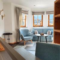 Suite with Mountain View