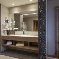 Junior Suite with Mountain View