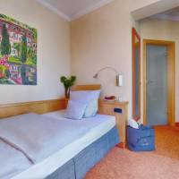 Deluxe Single Room