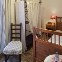 Single Room with Shared Bathroom