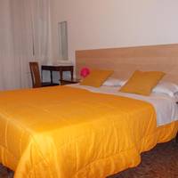 Double or Twin Room with Private Bathroom