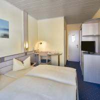 Double Room - Street View