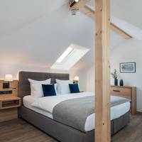 Suite Maximilian with Gallery 