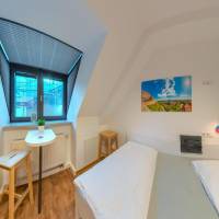 Single Room with Shared Bathroom