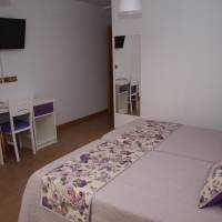 Double or Twin Room Single Use