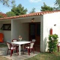 Two-Bedroom Bungalow with Terrace