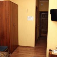 Twin Room with Shower