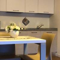One-Bedroom Apartment (5 Adults)