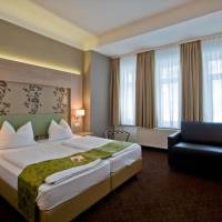 Double Room Rathaus (2 Adults + 1 Child)