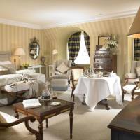 Deluxe Bedroom