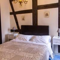Superior Two-Bedroom Apartment with Bath
