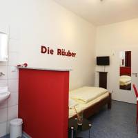 Single Room with Shared Toilet