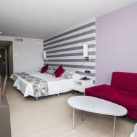 Double or Twin Room with Terrace