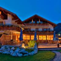 Single Room with Mountain View